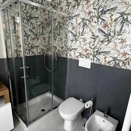 Love4rome Affittacamere 4*